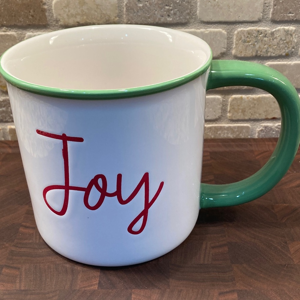 Joy Mug with Green Handle